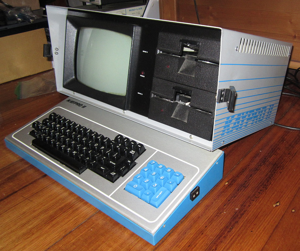 [Really bad picture of the Non-Linear Systems Kaypro II]
