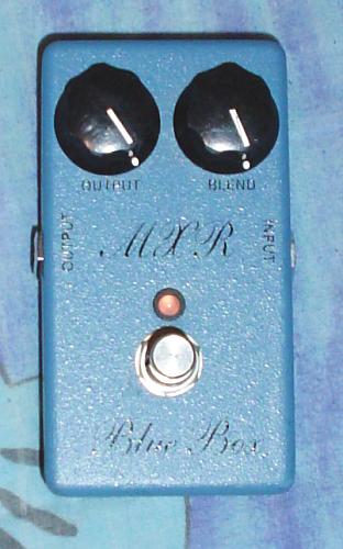[Picture of the MXR Blue Box]