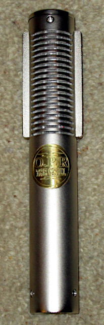 [Picture of the Open Plan Recording Grill Microphone]