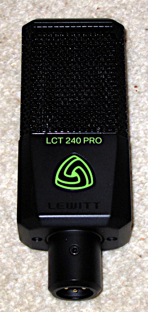 [Picture of the Lewitt LCT 240 Pro Microphone]