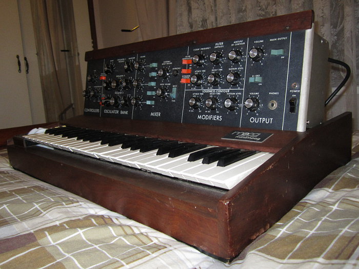 [Picture of the Moog Minimoog Model D synthesiser]