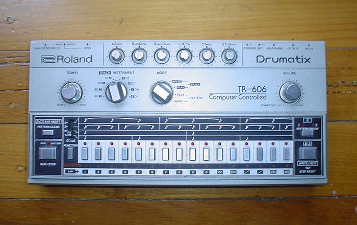 [Picture of the Roland TR-606 Drum Machine]